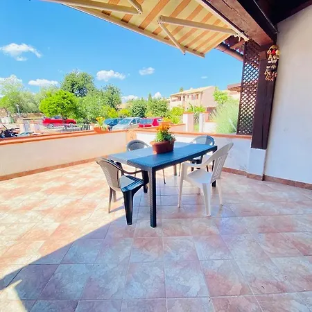 I Geranei 2 Apartment *